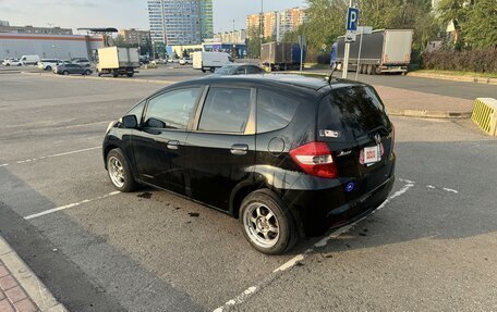 Honda Jazz II рестайлинг, 2011 год, 1 060 000 рублей, 3 фотография