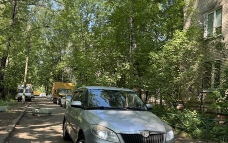 Skoda Fabia II, 2010 год, 550 000 рублей, 1 фотография