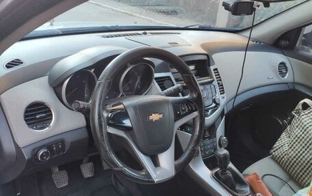 Chevrolet Cruze II, 2012 год, 785 000 рублей, 2 фотография