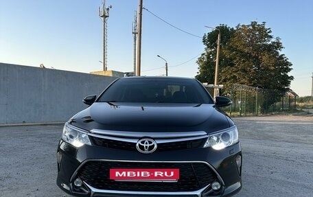 Toyota Camry, 2016 год, 2 620 000 рублей, 2 фотография
