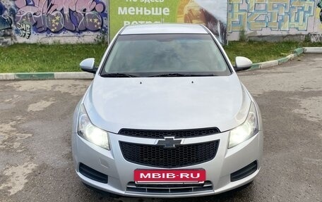 Chevrolet Cruze II, 2012 год, 680 000 рублей, 3 фотография