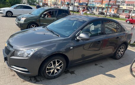 Chevrolet Cruze II, 2012 год, 1 100 000 рублей, 2 фотография