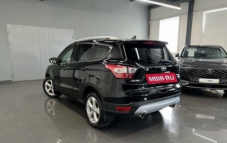 Ford Kuga III, 2017 год, 1 995 000 рублей, 6 фотография