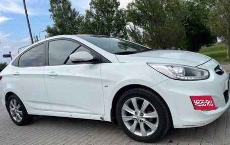 Hyundai Solaris II рестайлинг, 2013 год, 1 150 000 рублей, 6 фотография