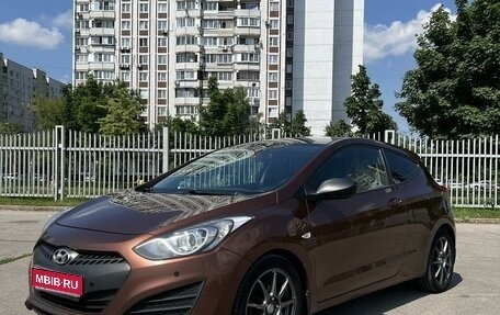 Hyundai i30 II рестайлинг, 2013 год, 815 000 рублей, 1 фотография