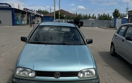 Volkswagen Golf III, 1992 год, 140 000 рублей, 2 фотография