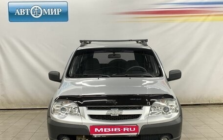 Chevrolet Niva I рестайлинг, 2012 год, 550 000 рублей, 2 фотография