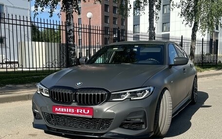 BMW 3 серия, 2019 год, 4 990 000 рублей, 3 фотография