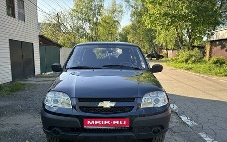 Chevrolet Niva I рестайлинг, 2009 год, 485 000 рублей, 1 фотография