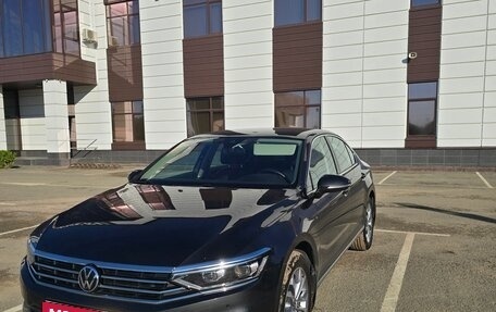 Volkswagen Passat B8 рестайлинг, 2021 год, 3 490 000 рублей, 1 фотография