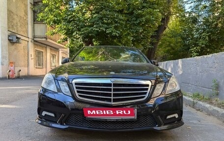 Mercedes-Benz E-Класс, 2010 год, 1 790 000 рублей, 2 фотография
