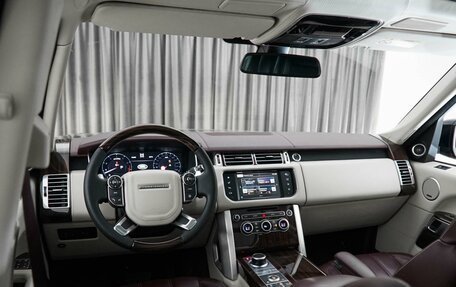 Land Rover Range Rover IV рестайлинг, 2016 год, 5 600 000 рублей, 6 фотография