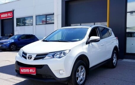 Toyota RAV4, 2014 год, 1 915 000 рублей, 1 фотография