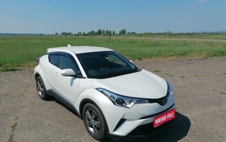 Toyota C-HR I рестайлинг, 2019 год, 2 205 000 рублей, 1 фотография