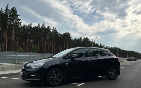 Opel Astra J, 2013 год, 980 000 рублей, 6 фотография