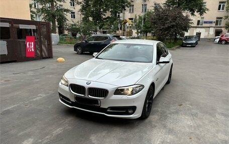 BMW 5 серия, 2016 год, 3 000 000 рублей, 2 фотография