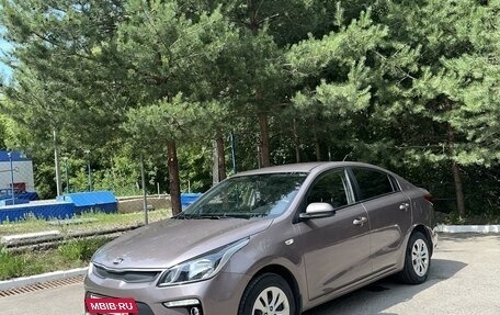 KIA Rio IV, 2018 год, 1 500 000 рублей, 3 фотография