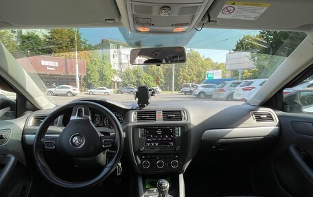 Volkswagen Jetta VI, 2013 год, 1 400 000 рублей, 6 фотография