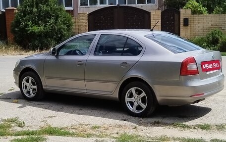 Skoda Octavia, 2011 год, 800 000 рублей, 2 фотография