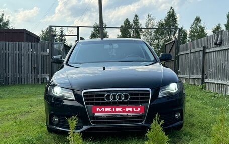 Audi A4, 2010 год, 1 170 000 рублей, 2 фотография