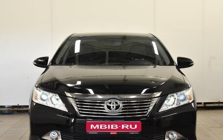Toyota Camry, 2014 год, 1 890 000 рублей, 3 фотография