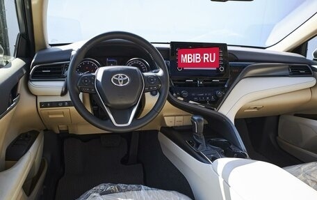 Toyota Camry, 2022 год, 4 700 000 рублей, 8 фотография