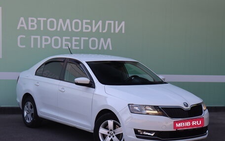 Skoda Rapid I, 2018 год, 825 000 рублей, 3 фотография