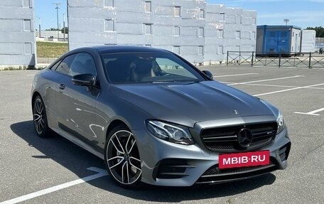 Mercedes-Benz E-Класс AMG, 2019 год, 7 390 000 рублей, 3 фотография