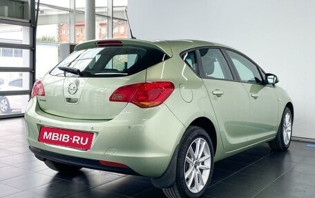 Opel Astra J, 2011 год, 925 000 рублей, 5 фотография