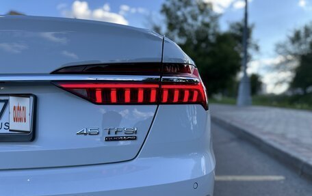 Audi A6, 2019 год, 5 990 000 рублей, 6 фотография