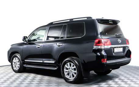 Toyota Land Cruiser 200, 2015 год, 5 797 000 рублей, 7 фотография