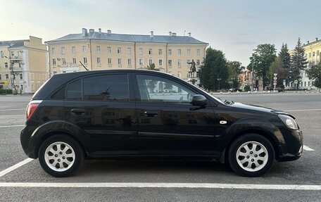 KIA Rio II, 2011 год, 650 000 рублей, 3 фотография