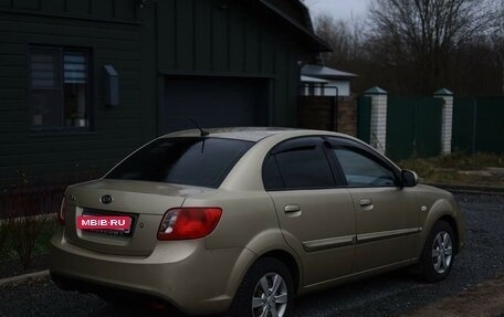 KIA Rio II, 2010 год, 750 000 рублей, 2 фотография