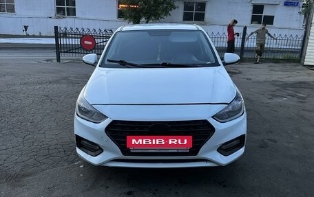 Hyundai Solaris II рестайлинг, 2019 год, 850 000 рублей, 2 фотография