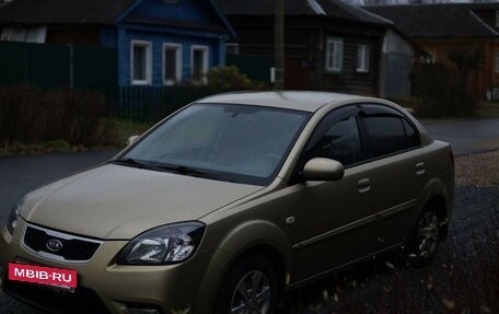 KIA Rio II, 2010 год, 750 000 рублей, 6 фотография