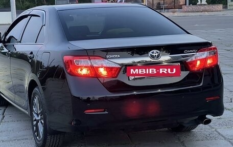 Toyota Camry, 2014 год, 1 997 000 рублей, 2 фотография
