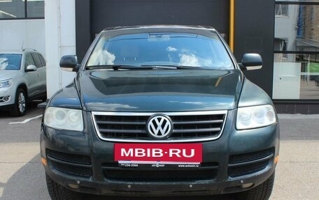 Volkswagen Touareg III, 2004 год, 800 000 рублей, 2 фотография