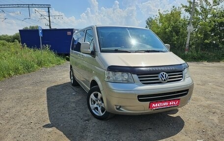 Volkswagen Multivan T5, 2008 год, 2 450 000 рублей, 2 фотография