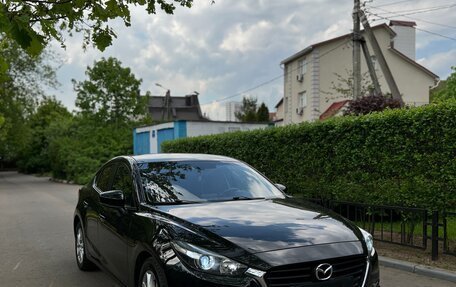 Mazda 3, 2017 год, 1 870 000 рублей, 1 фотография