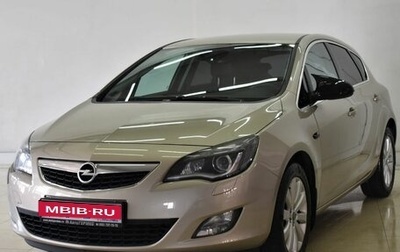 Opel Astra J, 2011 год, 820 000 рублей, 1 фотография