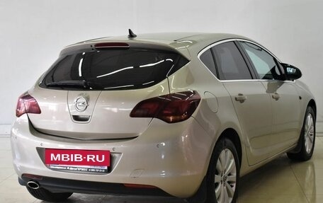 Opel Astra J, 2011 год, 820 000 рублей, 4 фотография