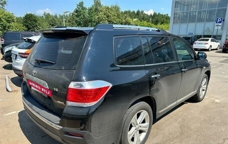 Toyota Highlander III, 2011 год, 2 249 000 рублей, 3 фотография