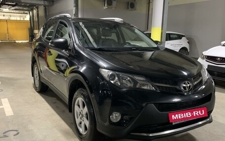 Toyota RAV4, 2013 год, 2 278 000 рублей, 2 фотография