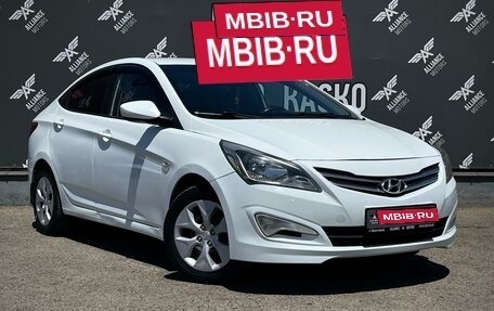 Hyundai Solaris II рестайлинг, 2014 год, 735 000 рублей, 1 фотография