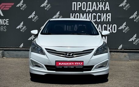 Hyundai Solaris II рестайлинг, 2014 год, 735 000 рублей, 2 фотография