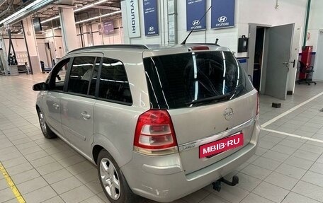 Opel Zafira B, 2008 год, 620 000 рублей, 17 фотография