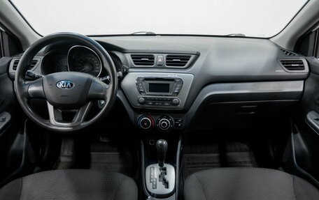 KIA Rio III рестайлинг, 2014 год, 820 000 рублей, 11 фотография