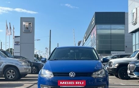 Volkswagen Polo VI (EU Market), 2011 год, 749 000 рублей, 2 фотография