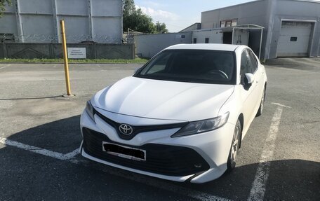 Toyota Camry, 2019 год, 3 150 000 рублей, 1 фотография