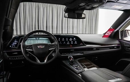 Cadillac Escalade V, 2022 год, 14 999 000 рублей, 6 фотография